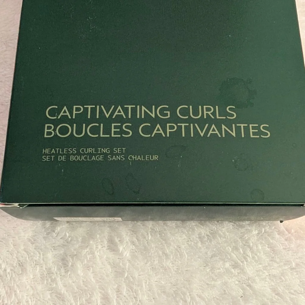 Aveda Captivating Curls Heatless Curling Set -NIB